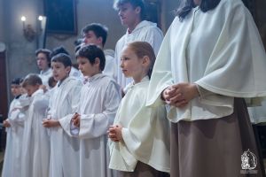 Ministráns avatás 2025