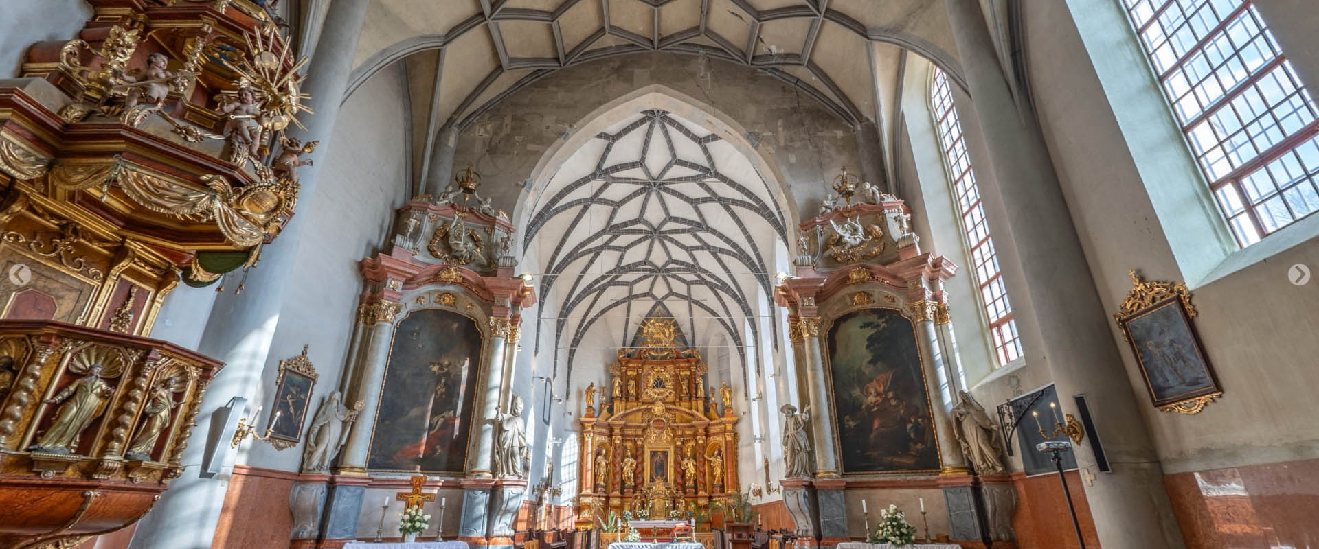 Permalink to: 3D séta a templomban